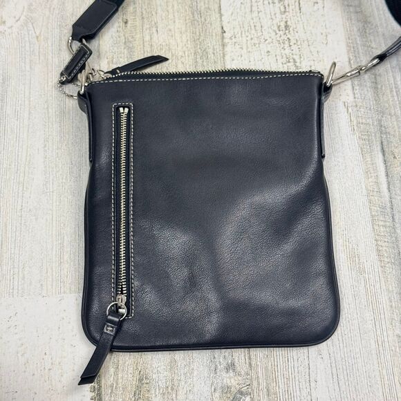 Coach Hamilton Luxury Designer Leather Swing Pack Black w/Silver Runway Vintage - Picture 3 of 9